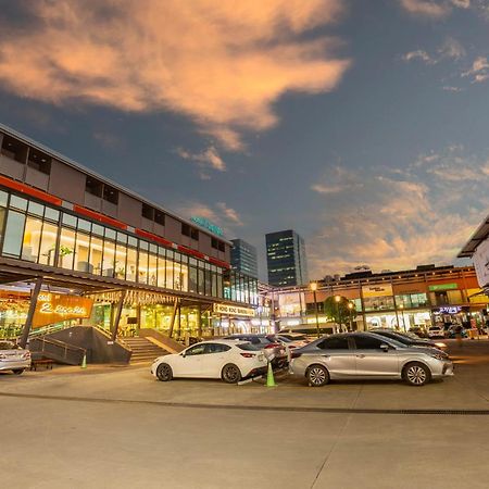 Hotel Z Zpaze Bangkok Exterior photo