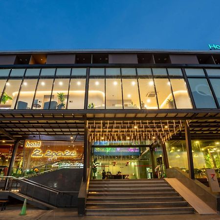 Hotel Z Zpaze Bangkok Exterior photo